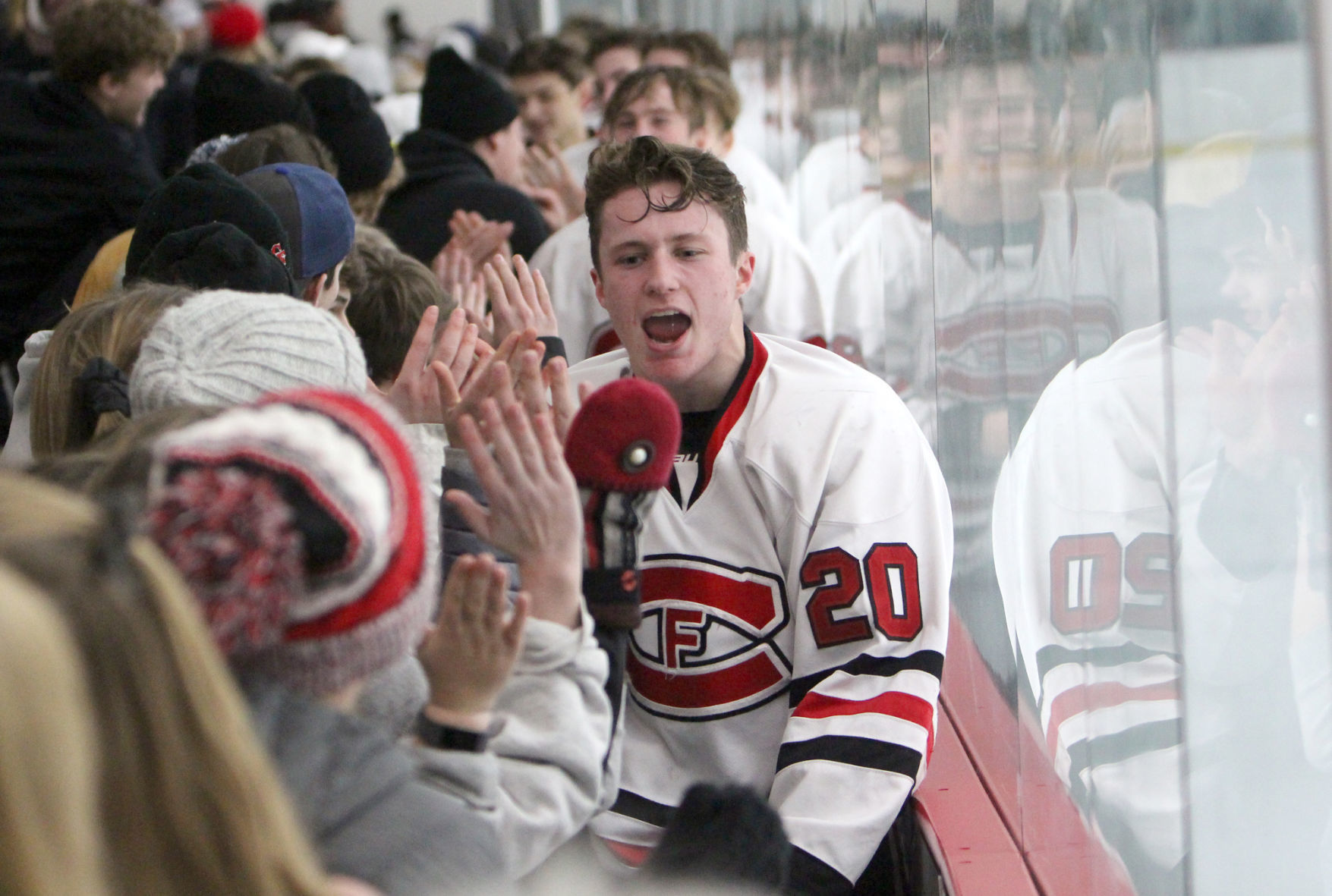 Hudson at Chi-Hi boys hockey 11-29-18